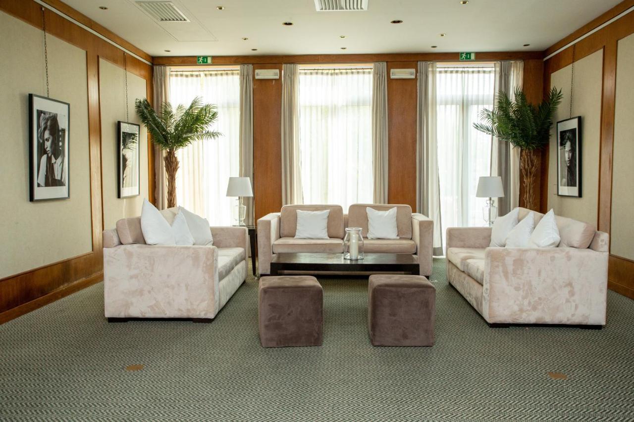 Hotel Inglaterra - Charme & Boutique Estoril Eksteriør billede