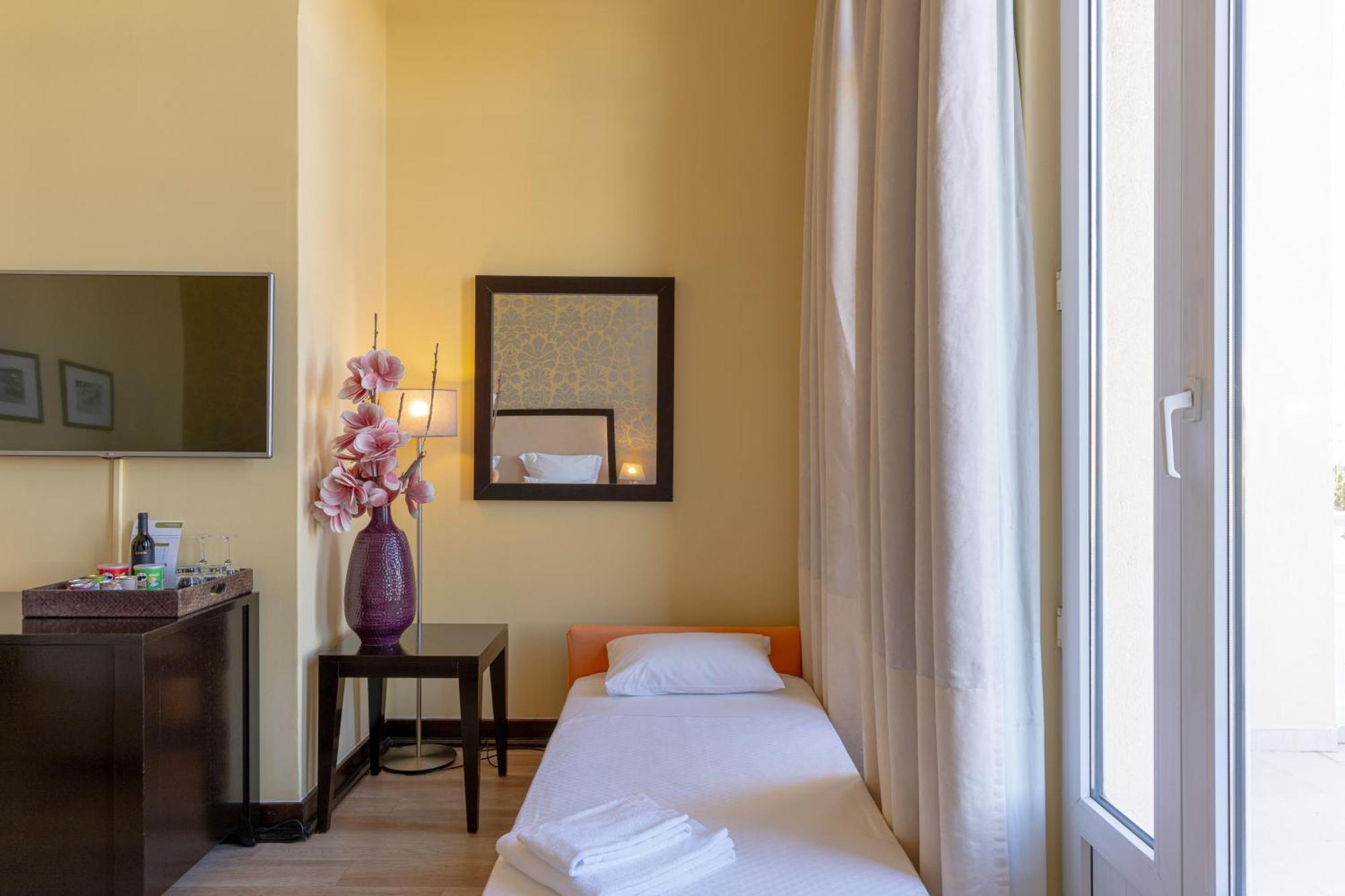 Hotel Inglaterra - Charme & Boutique Estoril Eksteriør billede