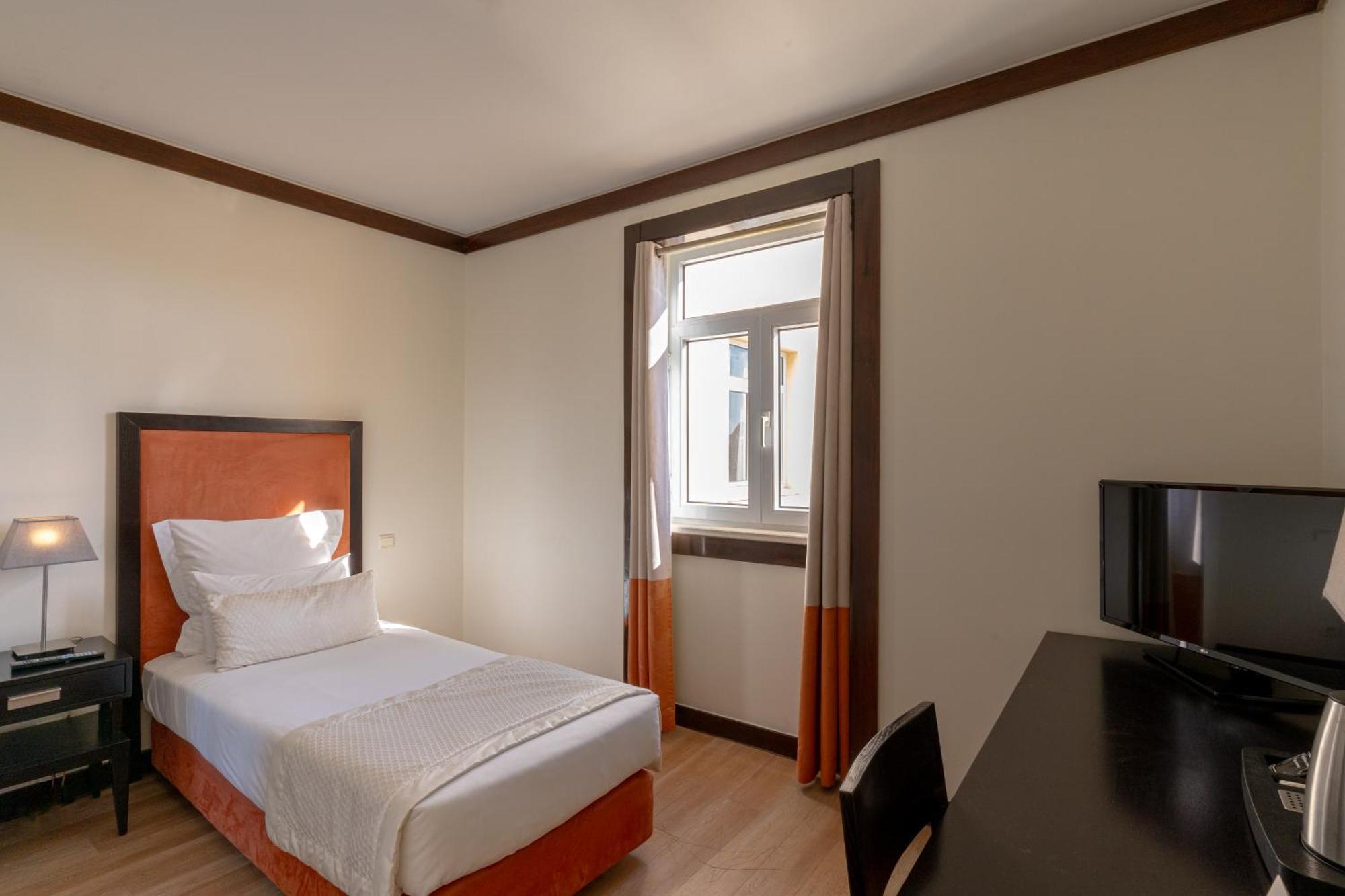 Hotel Inglaterra - Charme & Boutique Estoril Eksteriør billede